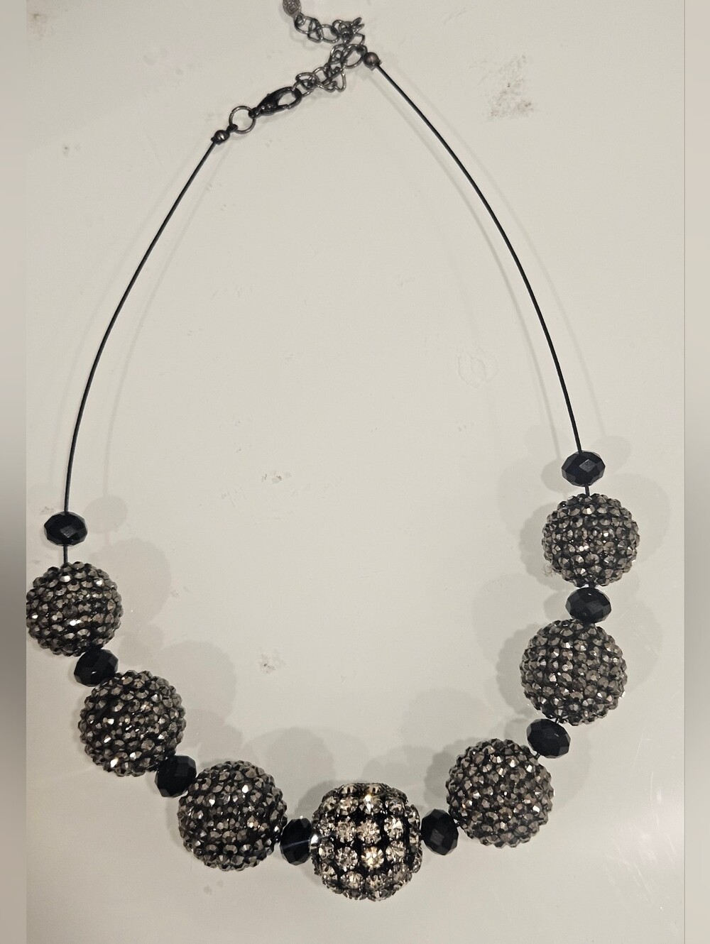 UNICA OXIDIZED SILVER BALL CRYSTAL RHINESTONES CHUNKY BEADS ON WIRE NECKLACE